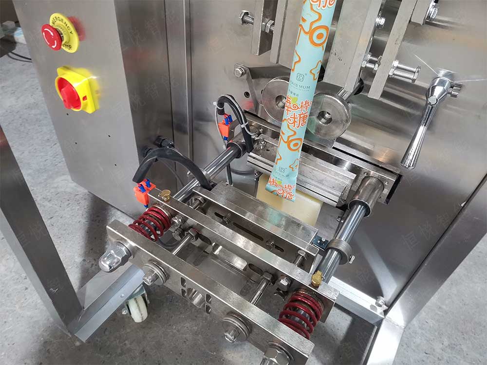 豆漿粉午夜视频免费看