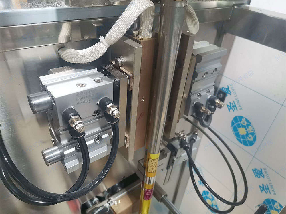 圓角袋午夜视频免费看