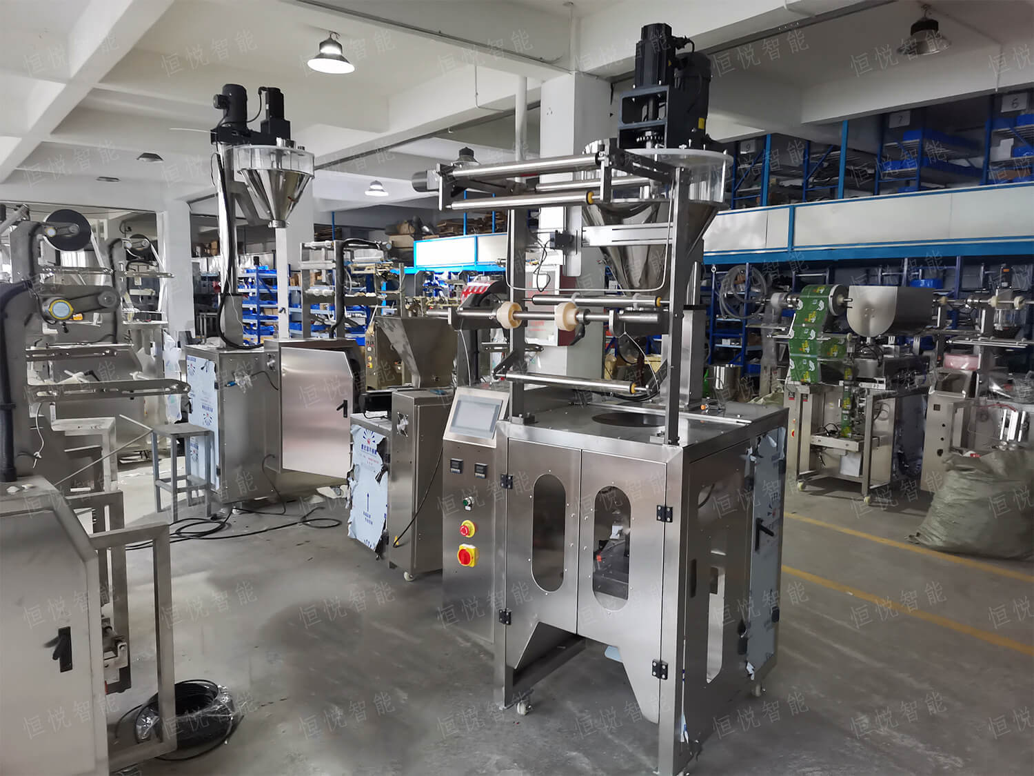 小型小袋粉末午夜视频免费看