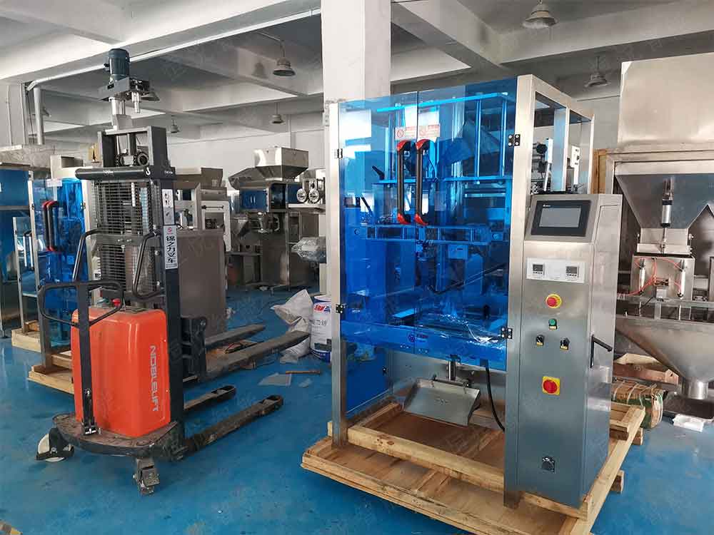 大型立式午夜视频免费看