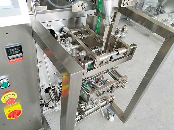 四邊封粉末午夜视频免费看