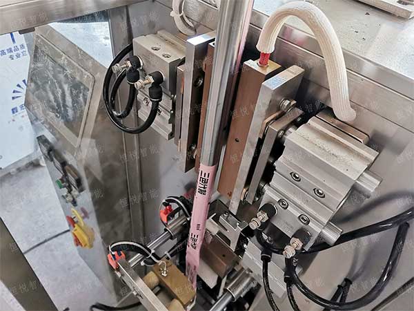 全自動立式午夜视频免费看調試應注意的幾個方麵