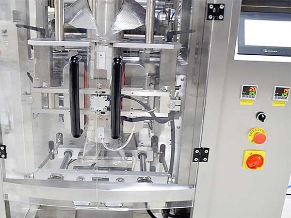 全自動粉劑午夜视频免费看的電氣維護