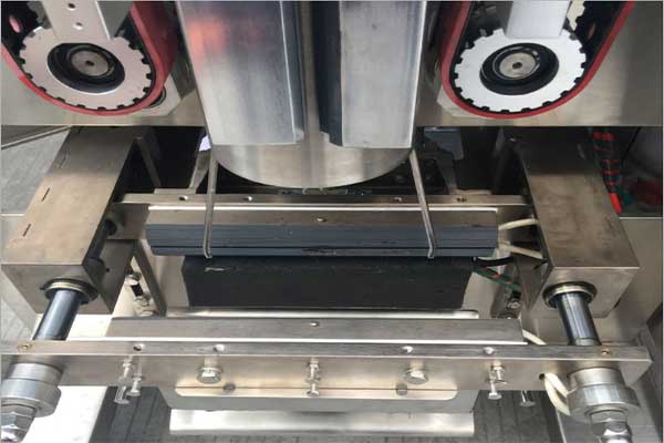 立式午夜视频免费看的操作步驟及注意事項對於設備操作人員至關重要