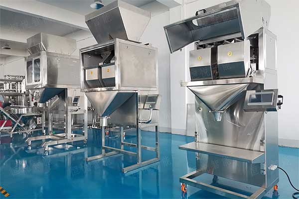 顆粒半自動午夜视频免费看