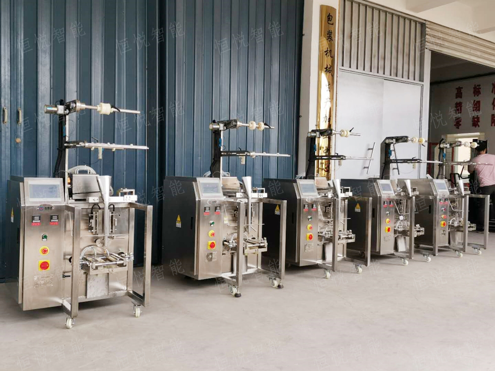 我司是全自動液體午夜视频免费看生產廠家 我司是全自動液體午夜视频免费看生產廠家