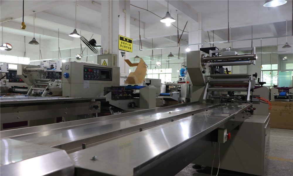 規則形狀的產品采用下走膜枕式自動午夜视频免费看